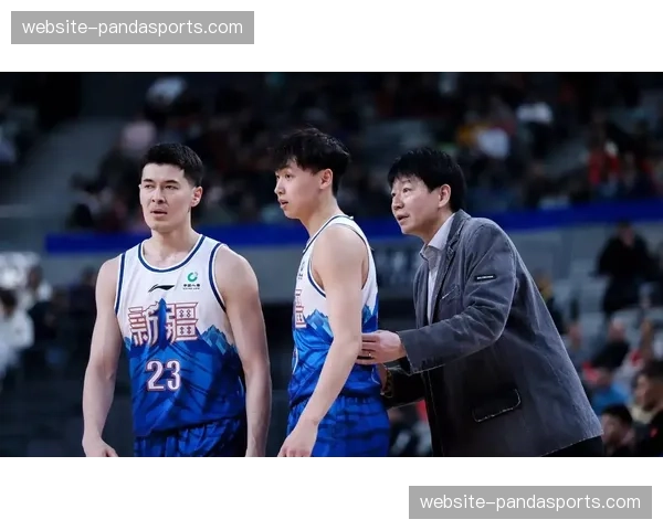 评论:虽败犹荣,新疆队本赛季的表现已赢得全国球迷尊重 评论:虽败犹荣,新疆队本赛季的表现已赢得全国球迷尊重